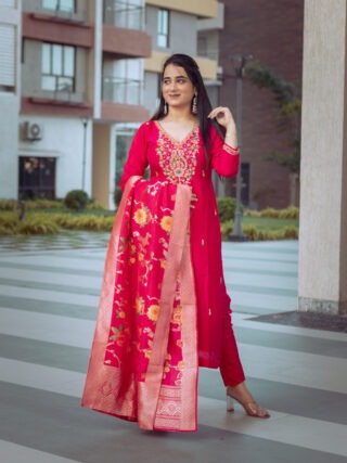 Pink Suit with Banarasi dupatta