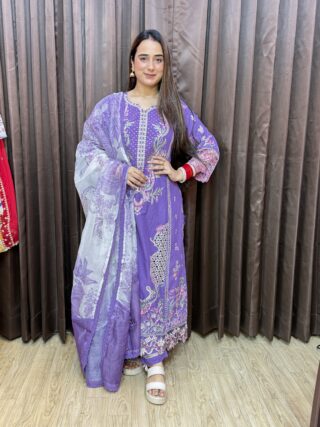 Pakistani suit “Alaya”
