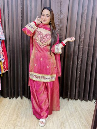Mirror designer suit ”khwab”