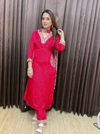 Pocket style suit “Ambika”